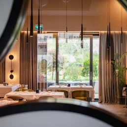 Restaurant decorat de Sophia