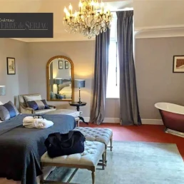 Chateau Saint Pierre De Serjac, hotel & luxury self-catering estate, Puissalicon, Franţa