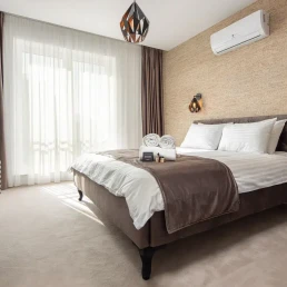 Complex hotelier decorat de Sophia